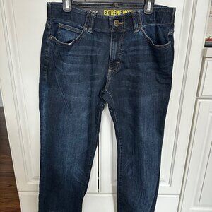 Lee Men's Extreme Motion Straight Taper Denim Blue Jean 33W x 30L Color: Trip